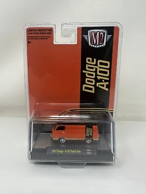  M2 Machines 1:64 Auto Trucks 1967 Dodge A100 Panel Van 31500-hs04 • $12.49