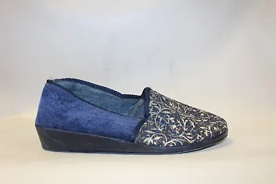 Slip On Slippers Size 5 Ladies Blue Swirl Design Sturdy Sole Womens House Shoes • £10