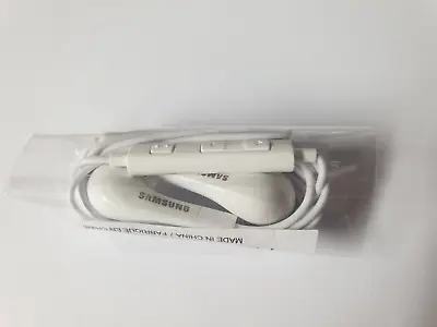 Genuine Samsung Handsfree Headphones Earphones EHS64AVFWE Wired Earbud 3.5 White • £3.15