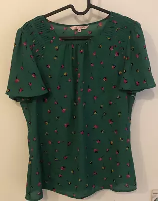 REVIEW Emerald Green Floral Blouse Top Sz 10 • $4.99