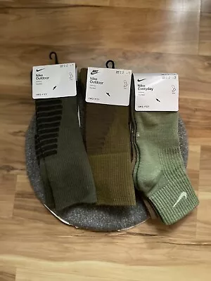 Nike Outdoor Wool Blend Crew/Ankle Socks(4) Pairs Large Men Sz 8-12 • $24.99