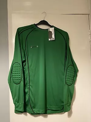 Mens 42-44 Precision UK Goalkeeper Green Shirt BNWT Polyester Padded Elbows BNWT • £20