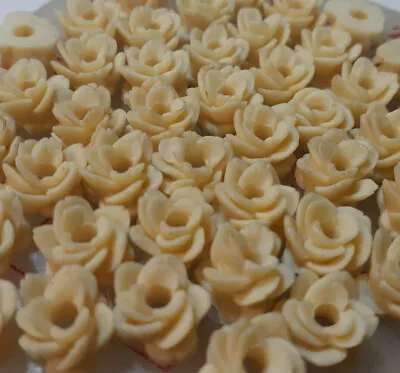 144 Vintage Plastic Roses Flowers With Center Hole Occupied Japan 11mm Flat Back • $14.99