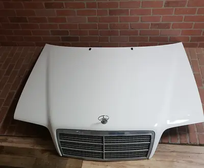 1994-1996 Mercedes-benz W202 C220 Hood Bonnet Cover Panel Polar White Oem • $475