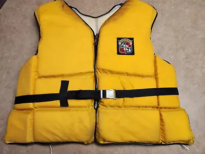 Vintage STEARNS Life Jacket Preserver Yellow Adult Large USA SSV-75 • $11.40