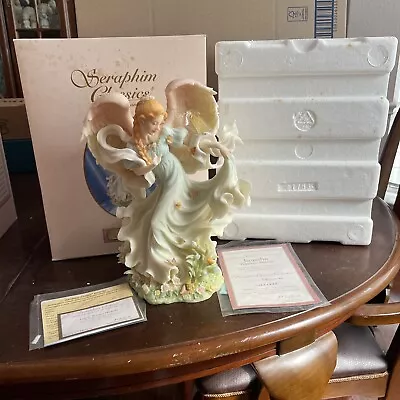 1999 Seraphim Classic Angel Jacquelyn Happiness Abounds Roman 12” With Box & COA • $125