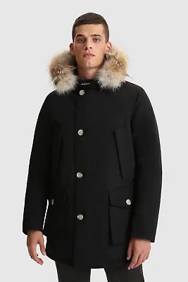 £600 • Buy Woolrich Arctic Parka Black UK S