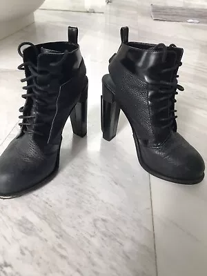 $200 • Buy Alexander Wang Black Lace Up Boots Size 39