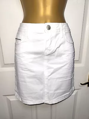 White Denim Cowgirl Skirt With Sequin Detail To Pockets Sizes 8 10 And 12 • £17