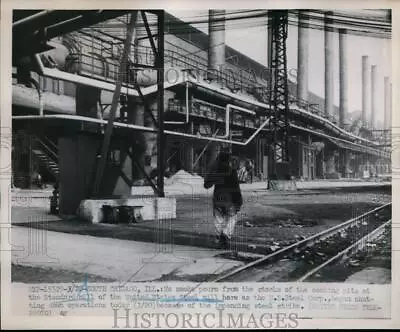 1952 Press Photo Shutting Down At Standard Mill Of U.S Steel Because Of Strike • $19.99