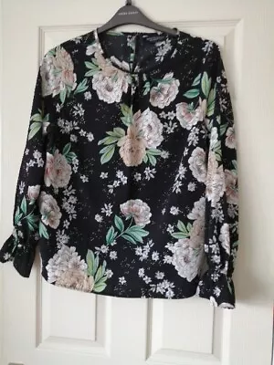 Ladies Dorothy Perkins Top Size 16 • £2