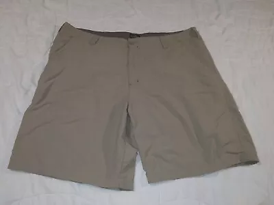 Royal Robbins Shorts Mens Size 40 Tan Nylon • $10.99