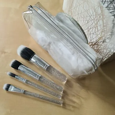 £47.64 • Buy MAC Cosmetics Glitter & Ice Make It Perfect Brush Kit Mineralize Set Brush Set