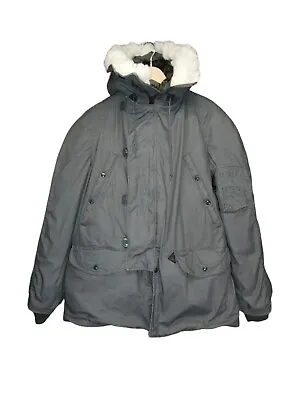 Military Extreme Cold Weather Parka Fur Hooded Coat N-3B MEDIUM • $99.98