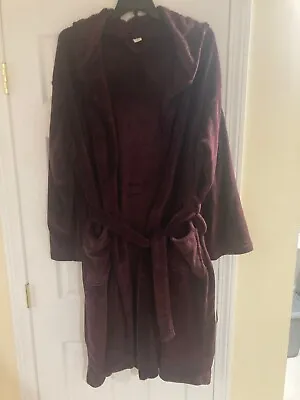 St Johns Bay Men's Long Sleeve Hooded Robe Burgundy Med-Large • $10.99