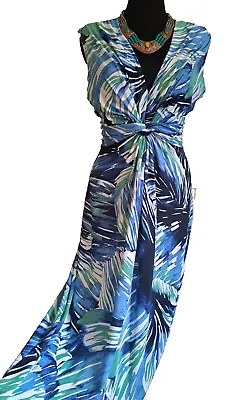 IZABEL London Maxi Long Printed Dress Size 12/14 • £13.50