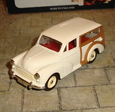 1960 Morris Minor Traveller Car - White    - Lledo Days Gone Vanguards - Dg65001 • $9.74
