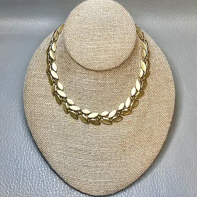 Vintage Trifari Choker Necklace Gold Tone Double Leaf Design Medium Weight 15  • $79