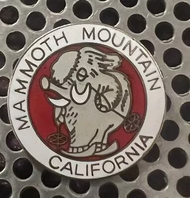 Vintage 80s MAMMOTH MOUNTAIN CALIFORNIA SKI ENAMAL BROOCH PIN • $9.99