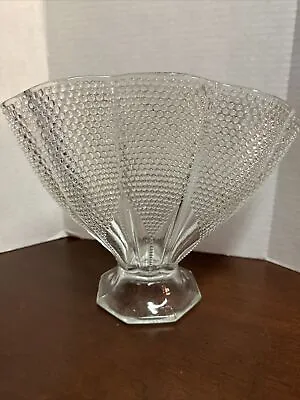 Vintage 1940's L.E. Smith Hobnail 'Thousand Eye' 8  Clear Fan Vase MCM STUNNING • $29.99