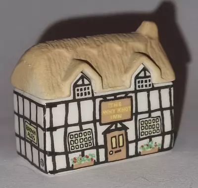 WADE 1980s WHY KNOT INN Whimsey-On-Why Set One 1980-1981 Building No.5 ~ VGC • £2.79