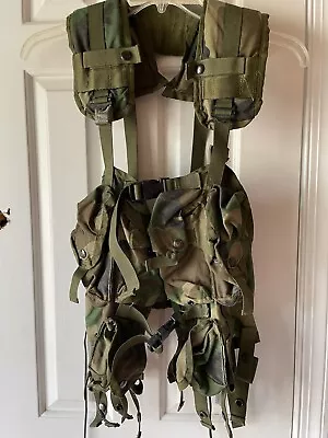 MOLLE II US Army Fighting Load Carrier  Tactical Vest W/6 Pouches! Woodland Camo • $9.99