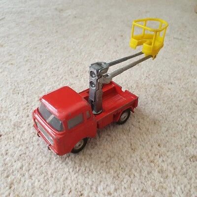 £4.90 • Buy Corgi Jeep FC-150