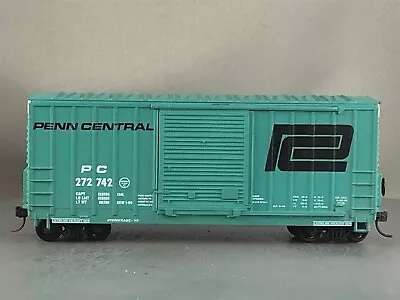 Athearn - Penn Central - 40' Hi-Cube Box Car + Wgt # 272742 W/Kadees • $6.99