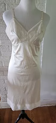 $12.49 • Buy Vtg FULL SLIP Ivory Beige Color Sz 38 Sheer / Lace