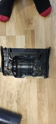 £4 • Buy Genuine Miele S7210 Vacuum Cleaner Part Motor Housing Base 
