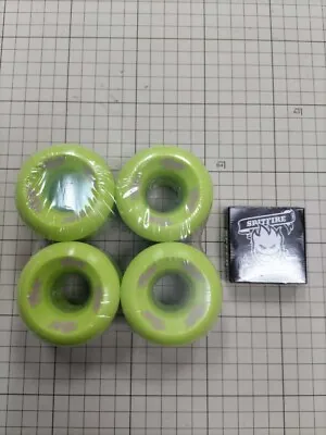 Tony Alva Skateboard Wheels 101a Green With Spitfire Bearings • $128