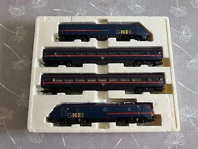 Hornby R2002A GNER 225 Train Pack. Little Used. Very Good Condition • £109.95