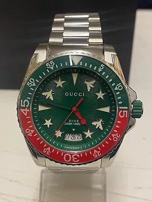 Gucci Dive YA136222 Quartz Green Dial Stainless Steel Bracelet Men's Watch • $128.85