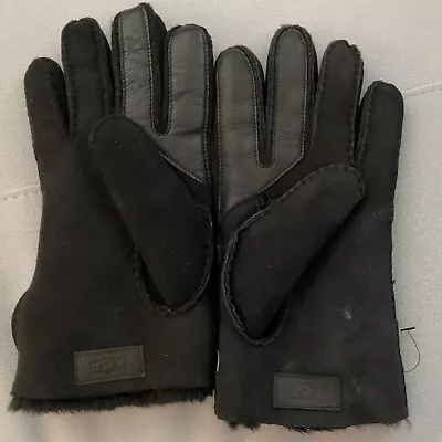 UGG MEN BLACK SHEEPSKIN SMART TECH WINTER  GLOVES ~ SIZE LARGE  (With Defect) • $40