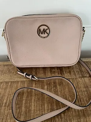 Michael Kors Crossbody Pink Gold Chain Medium Purse Pebbled Leather Handbag • $19