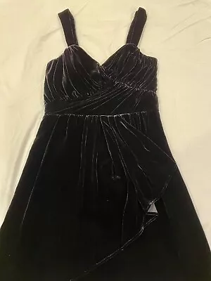 EXPRESS Women's Black Velvet Mini Dress SIZE 6 Medium Above Knee Sleeveless • $16.99