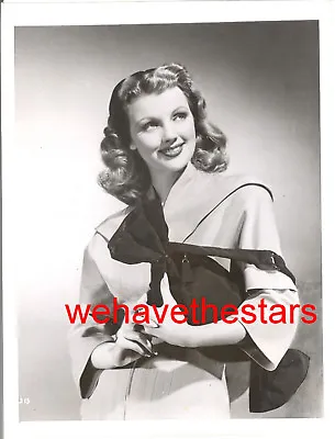 Vintage Dolores Moran GORGEOUS '44 TAFFY PULL PURSE Press Portrait • $39.96