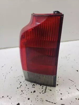 Driver Left Tail Light Station Wgn Upper Fits 01-04 VOLVO 70 SERIES 742158 • $48.79