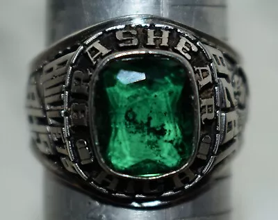 E16. 1978 High School Ring Emerald Green Jewel Size 11 Not Sterling Bullets • $60