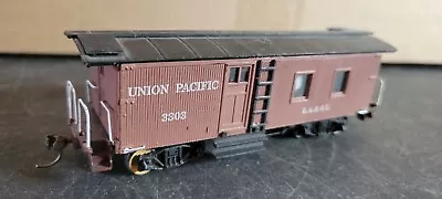 8G HO Scale Train Car UNION PACIFIC 3303 CABOOSE KNUCKLERS COUPLER • $13.96