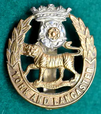 York And Lancaster Regiment ~ Cap Badge ~ Bi Metal • £12.99