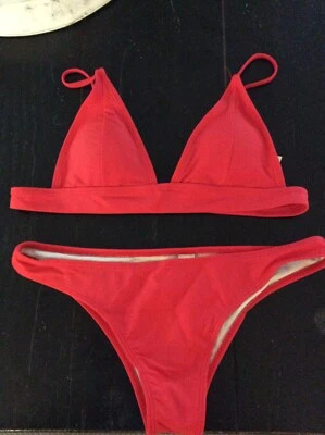 $8.99 • Buy Red Bikini Size M (6) EUC Top Padded Zaful Very Nice!!!