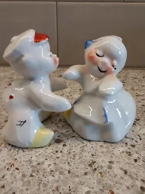 VTG Van Tellingen Salt And Pepper Shakers. Dutch Boy And Girl Kissing • $19.98