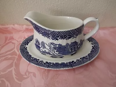 Barratts Of Staffordshire  Willow  Gravy /Sauce Boat & Stand • £16.50