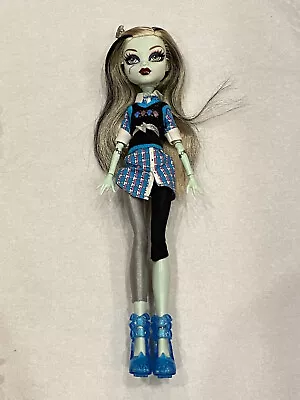 Monster High Doll 1st Wave G1 2008 Schools Out_Frankie Stein_Shoes GLUEFREE Hair • $59.95