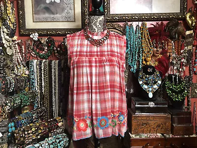 Absolutely Too Cute ￼Sister Mary Hand Embroidery Oaxacan Mexican Style Tunic M • $100