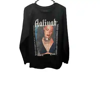 Aaliyah Long Sleeve Shirt Size M Black R&B • £12.53
