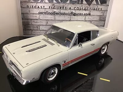 1:18 Highway 61 1968 Plymouth Barracuda White On Black MA# 687 • $79.99