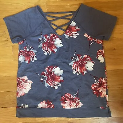 NWT Maurices Floral Crisscross Back Short Sleeve Top Women’s Size S • $3