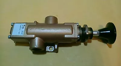 VERSA  VSI-2501 2-Way 2 Position Manual Push Valve • $35